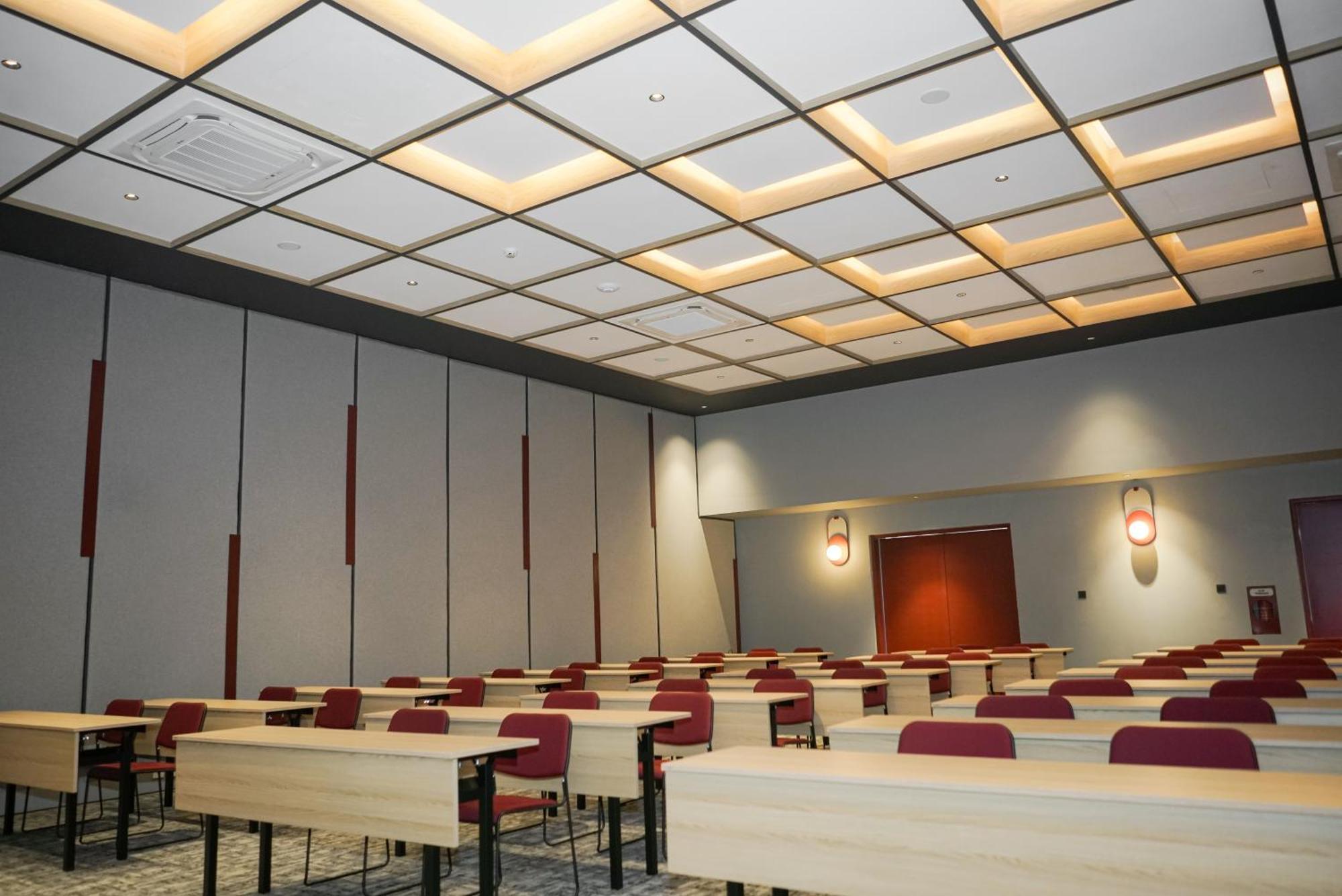 Kotta Go Hotel Tegal Ngoại thất bức ảnh